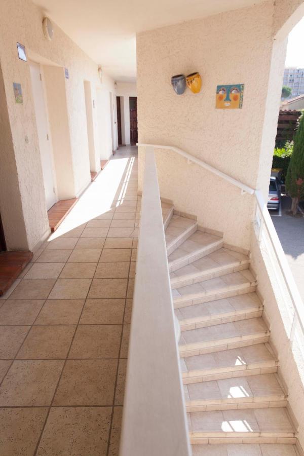 Motel Cap Sol Mandelieu-la-Napoule Exterior foto